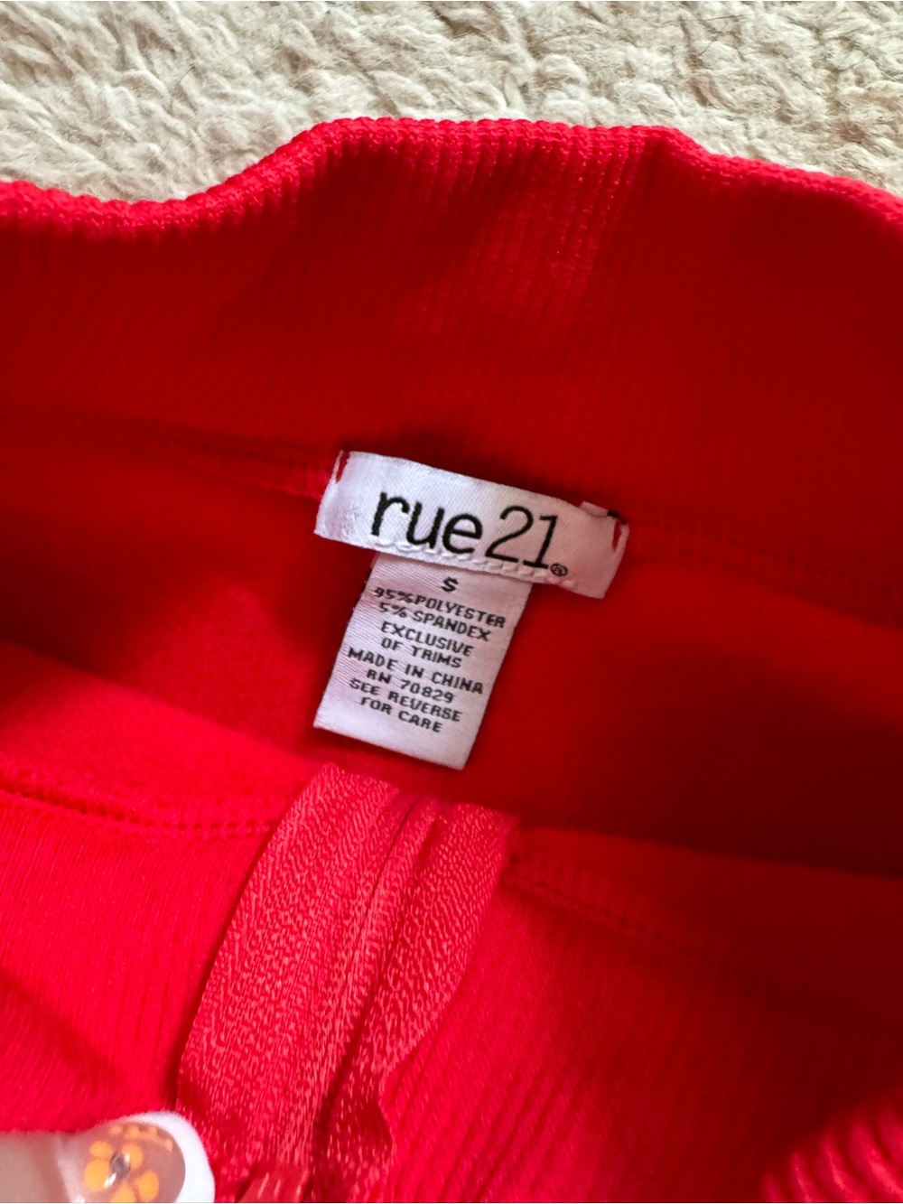 5/$20 Rue21 crop top - Picture 2 of 5